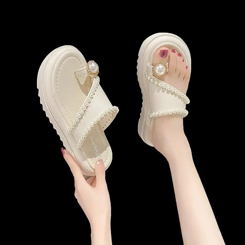 Summer Women's Beading Flip-flops 2026 New Woman Thick Bottom Slippers Fairy Style Outdoor Non-slip Flip-flops Beach Shoes
Summer Women's Beading Flip-flops 2026 New Woman Thick Bottom Slippers Fairy Style Outdoor Non-slip Flip-flops Beach Shoes