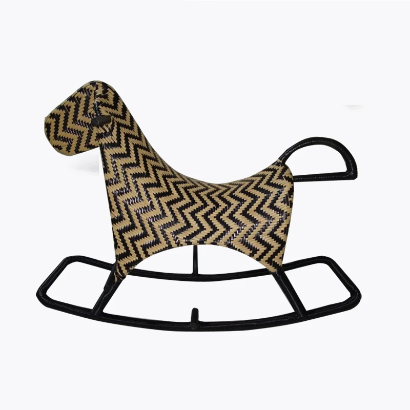 Customized outdoor furniture, leisure rocking chairs, rattan woven sofas, small stools, household animal chairs
Customized outdoor furniture, leisure rocking chairs, rattan woven sofas, small stools, household animal chairs