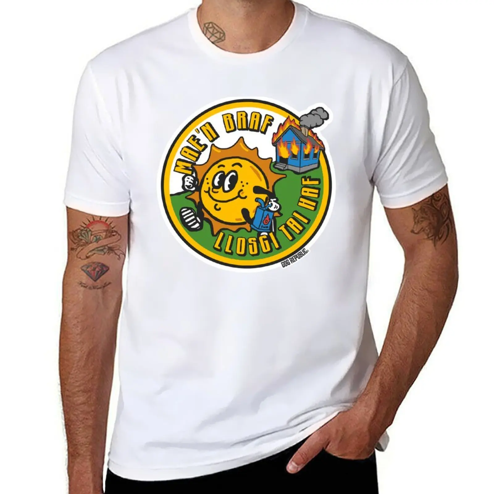 Mae_n Braf Llosgi Tai Haf T-Shirt man t shirt graphic t shirts with prints t shirts for man graphic vintage T-Shirt
Mae_n Braf Llosgi Tai Haf T-Shirt man t shirt graphic t shirts with prints t shirts for man graphic vintage T-Shirt