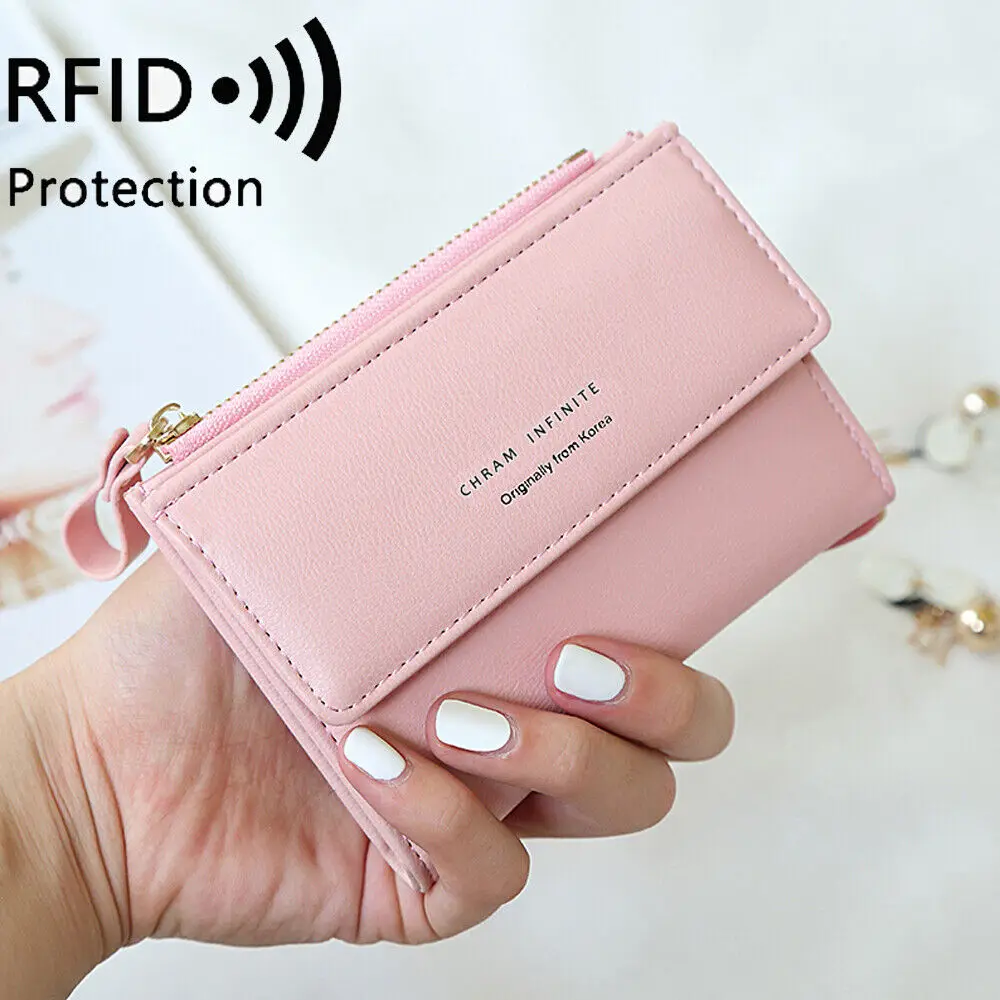 Женский маленький кошелек из искусственной кожи с блокировкой RFID, двойной чехол для нескольких карт, кошелек с карманом для монет на молнии и окошком для удостоверения личности
Женский маленький кошелек из искусственной кожи с блокировкой RFID, двойной чехол для нескольких карт, кошелек с карманом для монет на молнии и окошком для удостоверения личности