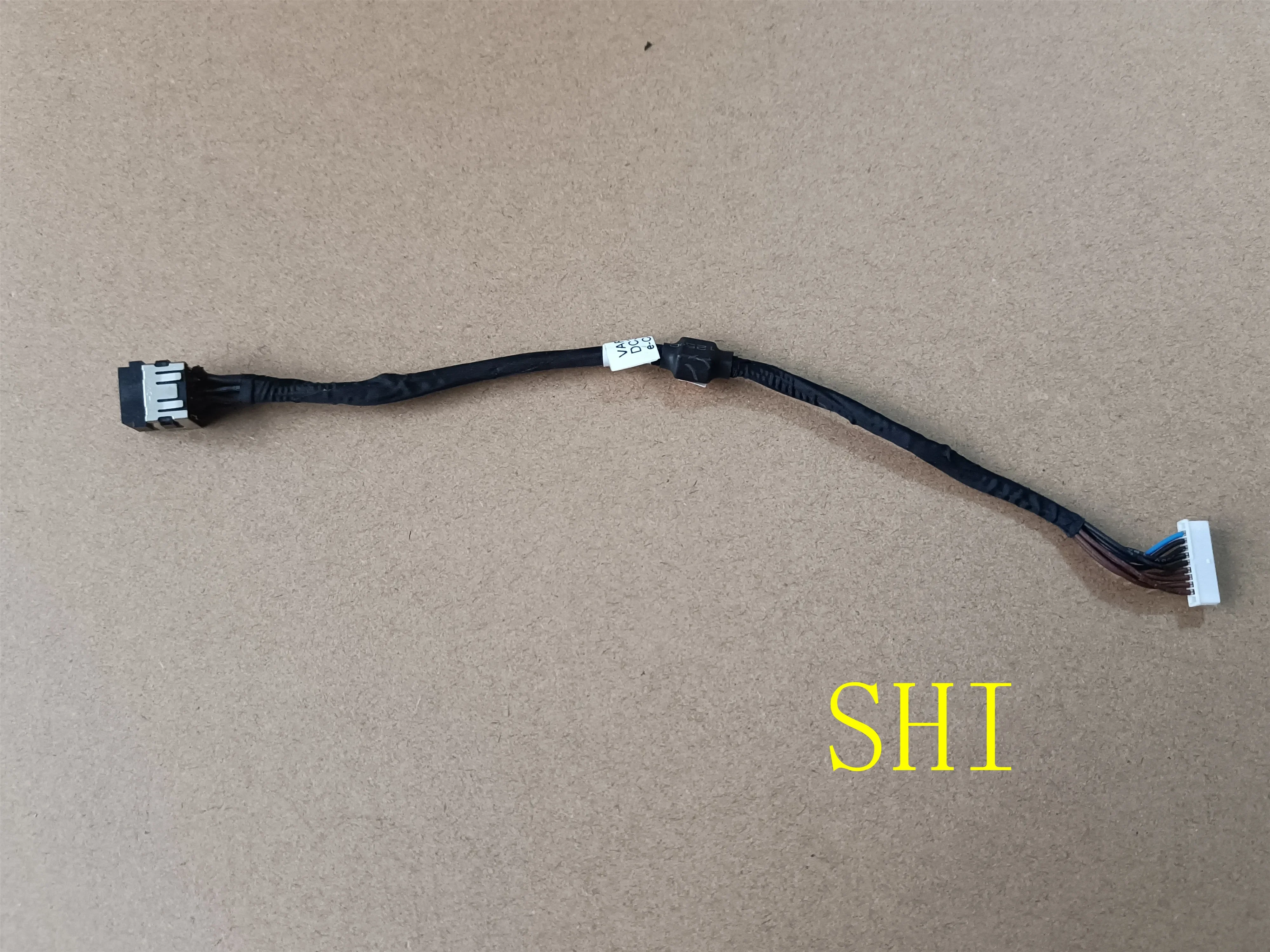 058GPD оригинальный входной разъем постоянного тока с кабелем для Dell M6800 Precision 58GPD DC30100OG00 полностью протестирован
058GPD оригинальный входной разъем постоянного тока с кабелем для Dell M6800 Precision 58GPD DC30100OG00 полностью протестирован