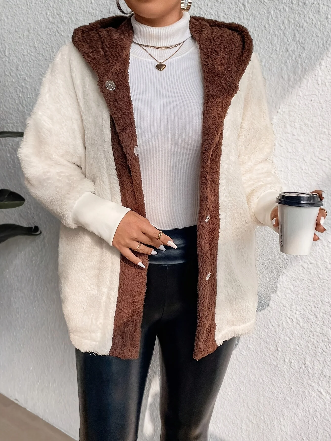 Plus Size White & Brown Colorblock Teddy Fleece Hooded Cardigan, Open Front with Snap Buttons
Plus Size White & Brown Colorblock Teddy Fleece Hooded Cardigan, Open Front with Snap Buttons