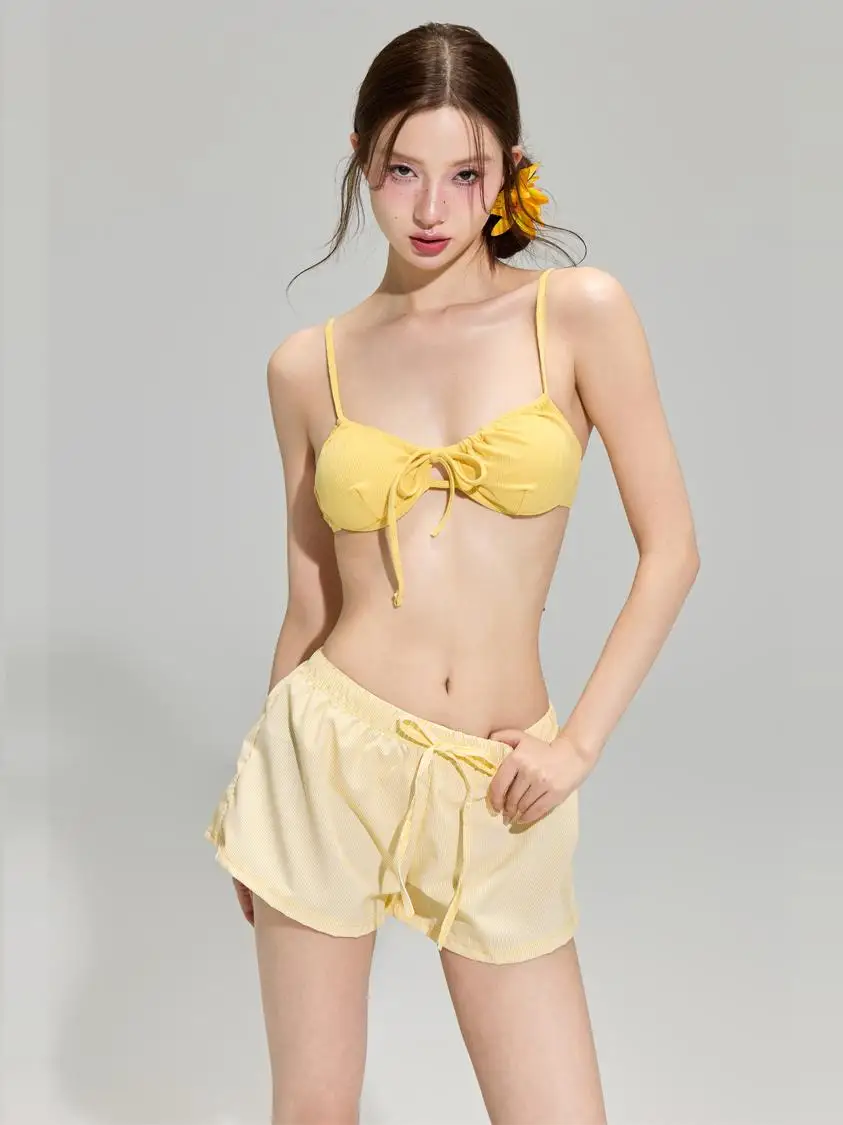 Yellow Striped Bikini Top And Bottoms Separate Swimsuit Thermal Vacation Short Pants Cover up Slimming Gathered Bikini
Yellow Striped Bikini Top And Bottoms Separate Swimsuit Thermal Vacation Short Pants Cover up Slimming Gathered Bikini