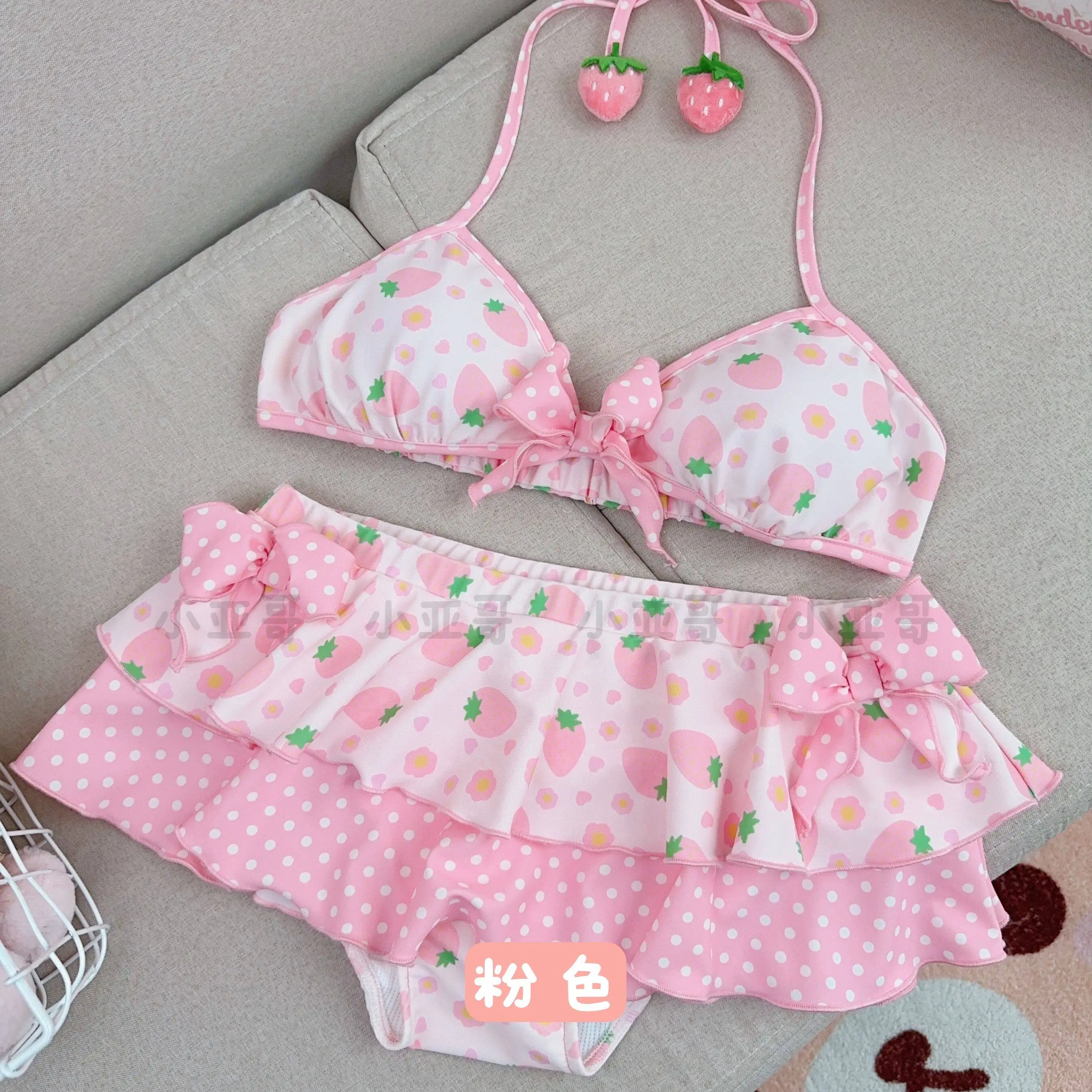 2Pcs Kawaii Woman's Swimsuit Set Cartoon Strawberry Print Skirt Cute Princess Bikini Beach Swimwear Sweet Girls Sexy Bikini Set
2Pcs Kawaii Woman's Swimsuit Set Cartoon Strawberry Print Skirt Cute Princess Bikini Beach Swimwear Sweet Girls Sexy Bikini Set