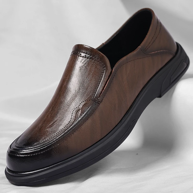 High Quality Men's Genuine Cowhide Leather Shoes 38-44 Business Dress Casual Walking Leather Shoes Black Soft Soled Loafers
High Quality Men's Genuine Cowhide Leather Shoes 38-44 Business Dress Casual Walking Leather Shoes Black Soft Soled Loafers