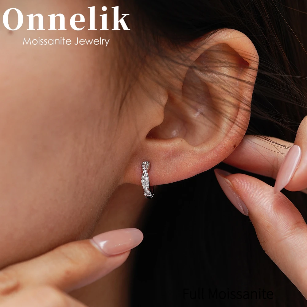 Onnelik, стерлинговое серебро 925 пробы, цвет D, 5 мм/0,5 карата, круглый муассанит с бриллиантами и серьгами GRA для женщин, классические Роскошные ювелирные изделия
Onnelik, стерлинговое серебро 925 пробы, цвет D, 5 мм/0,5 карата, круглый муассанит с бриллиантами и серьгами GRA для женщин, классические Роскошные ювелирные изделия