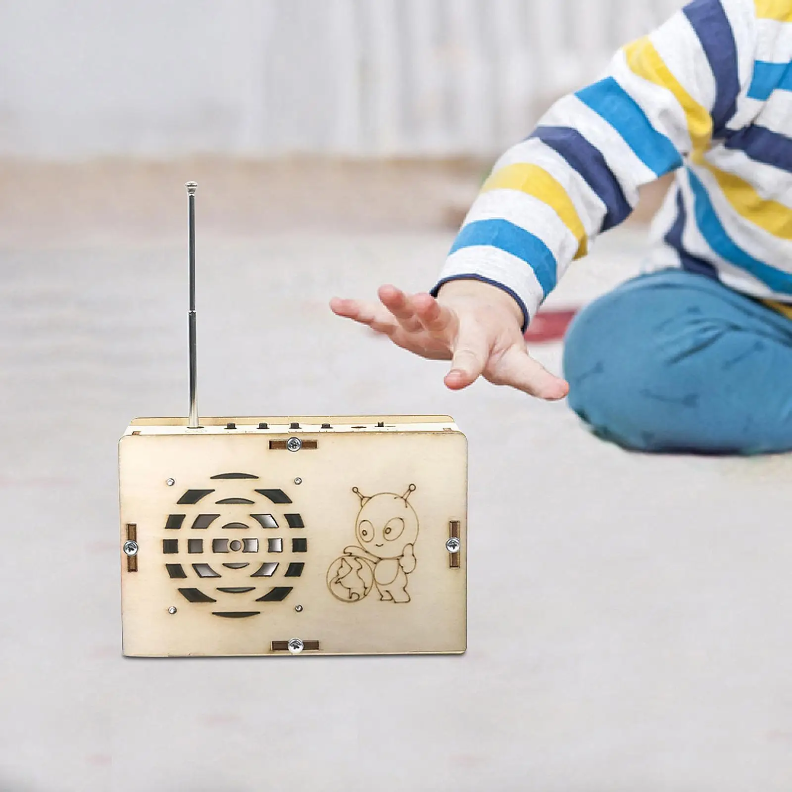 DIY Radio Model Science Kits Wooden Assembly 3D Puzzle Toys for Teens Gift
DIY Radio Model Science Kits Wooden Assembly 3D Puzzle Toys for Teens Gift