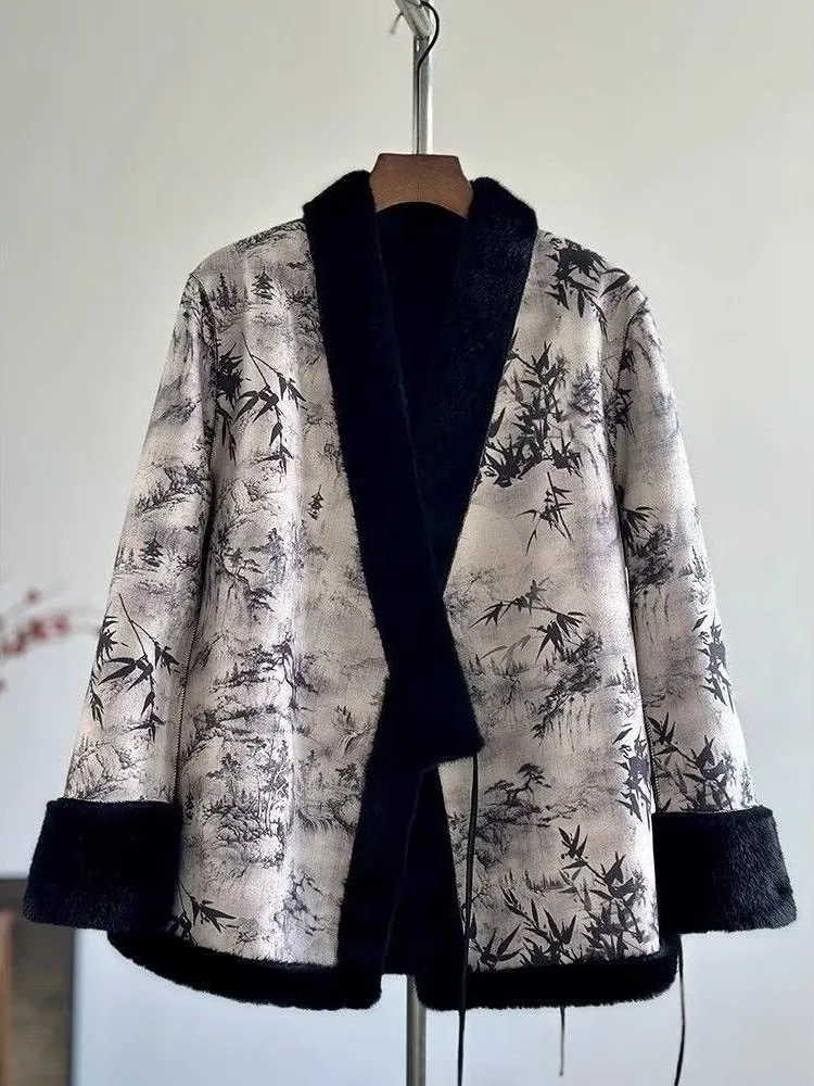 Двусторонняя утепленная зимняя шуба из меха для женщин, модная новинка в китайском стиле, комбинированная кожаная и меховая куртка, теплая
Двусторонняя утепленная зимняя шуба из меха для женщин, модная новинка в китайском стиле, комбинированная кожаная и меховая куртка, теплая