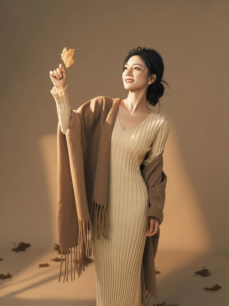 2026 New Autumn Atmosphere Korean Style Portrait High Fashion Simple Art Photo Clothing for Studio Photography Ladies' Clothing
2026 New Autumn Atmosphere Korean Style Portrait High Fashion Simple Art Photo Clothing for Studio Photography Ladies' Clothing