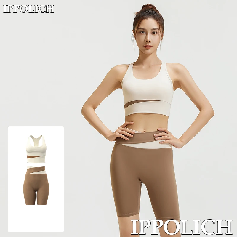 Women Yoga Set Sleeveless Slim Fit Yoga Vest High Waist Hip Sports Shorts Running Fitness Color Block Design Elastic Yoga Set
Women Yoga Set Sleeveless Slim Fit Yoga Vest High Waist Hip Sports Shorts Running Fitness Color Block Design Elastic Yoga Set