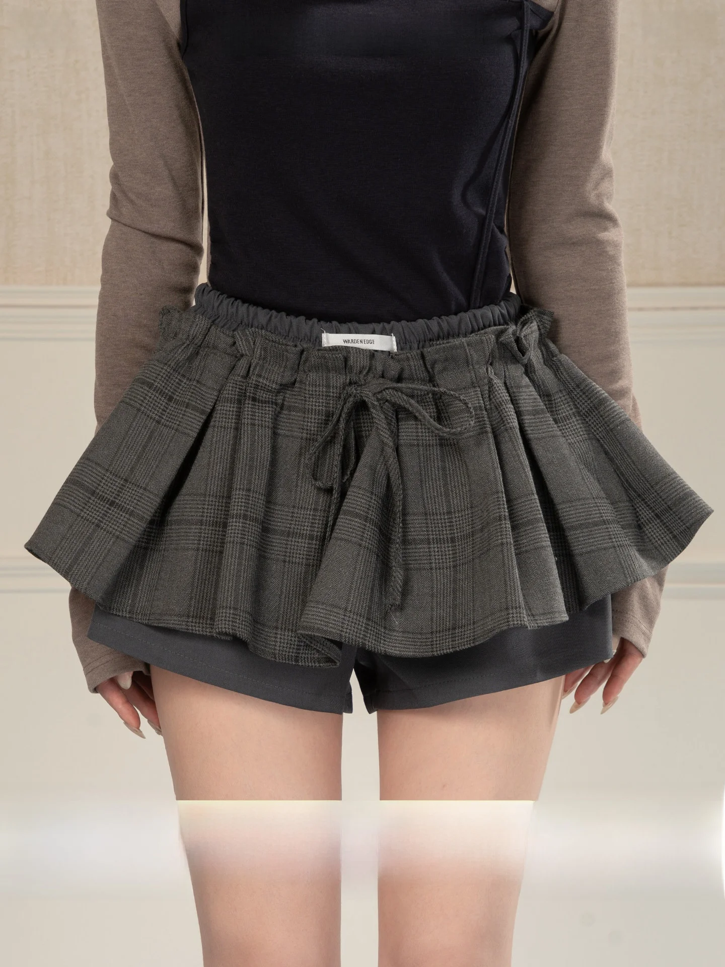 Heynew Miu Style Plaid Skirt Women's Early Spring New Small Size Body Shape Highlighting Skirt High Waist Pleated Skirt
Heynew Miu Style Plaid Skirt Women's Early Spring New Small Size Body Shape Highlighting Skirt High Waist Pleated Skirt