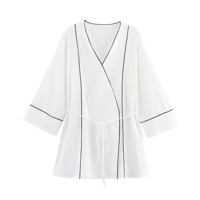 YENKYE New 2025 Women Contrasting Trim Wrap Jacket Three-Quarter Sleeve Cross V Neck Loose Casual Outerwear Chic Lady Outfits
YENKYE New 2025 Women Contrasting Trim Wrap Jacket Three-Quarter Sleeve Cross V Neck Loose Casual Outerwear Chic Lady Outfits