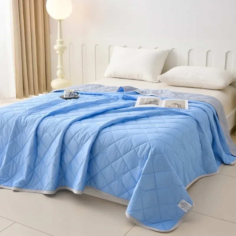 summer quilt cool and comfortable summer single summer quilt feel comfortable comforter
summer quilt cool and comfortable summer single summer quilt feel comfortable comforter