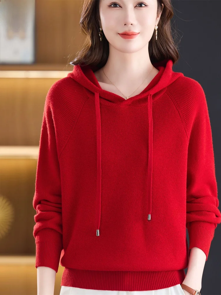 Loose Knitted 100 Pure Woolen Hooded Top Fashionable Base Shirt for Middle-Aged And Elderly Women Warm Comfortable Casual Wear
Loose Knitted 100 Pure Woolen Hooded Top Fashionable Base Shirt for Middle-Aged And Elderly Women Warm Comfortable Casual Wear