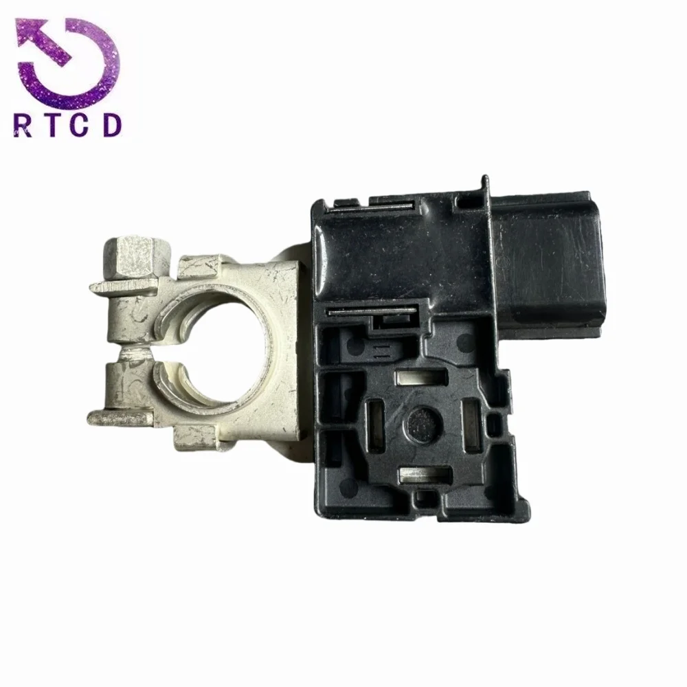 Защитная головка аккумулятора 243407F000 24380BB50A для Nissan Touareg Loulan Infiniti Q50 Q60 Q70 QX80/QX56 (Z62)
Защитная головка аккумулятора 243407F000 24380BB50A для Nissan Touareg Loulan Infiniti Q50 Q60 Q70 QX80/QX56 (Z62)