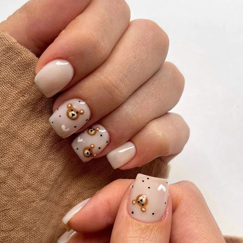 24pcs Cute Bear Heart-Print False Nails with Design Shorts Stick-on Nails Fall Winter Nail Tips Artificial Press on Nails 2025 
24pcs Cute Bear Heart-Print False Nails with Design Shorts Stick-on Nails Fall Winter Nail Tips Artificial Press on Nails 2025