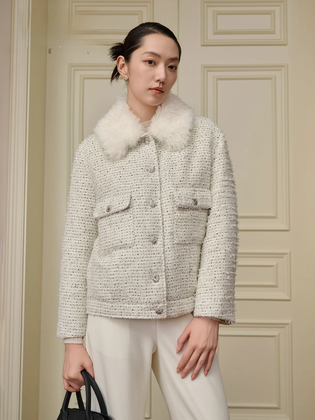 QFKQ Faion White Goose down Coat with Coarse Tweed And Fur Collar in Luxury Sle for Women Winter Warm Long Sve Coat
QFKQ Faion White Goose down Coat with Coarse Tweed And Fur Collar in Luxury Sle for Women Winter Warm Long Sve Coat