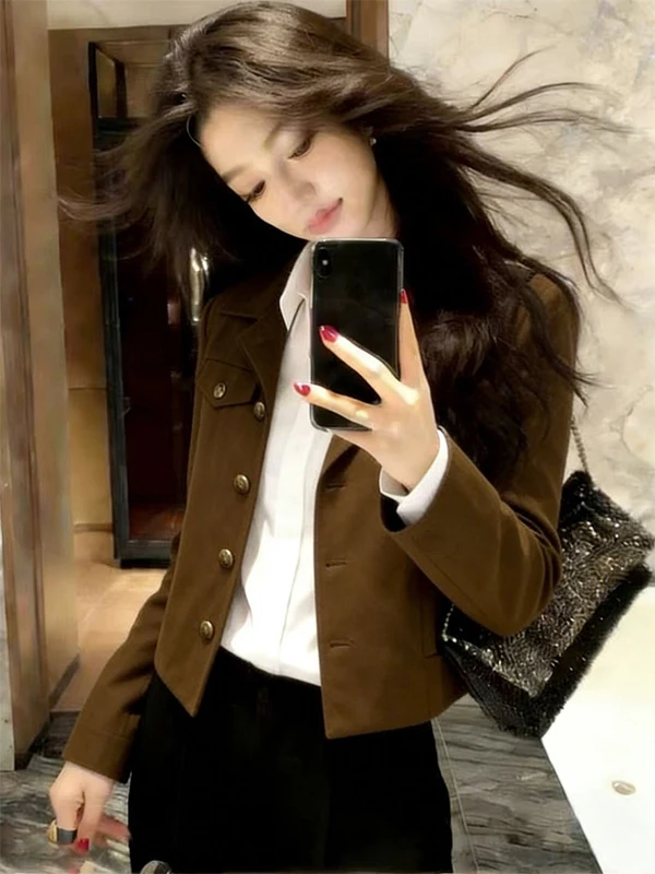 Elegant Short Casual Women's Jacket 2026 Spring Fashion Luxury Style Small Size Beautiful Outerwear for Ladies
Elegant Short Casual Women's Jacket 2026 Spring Fashion Luxury Style Small Size Beautiful Outerwear for Ladies