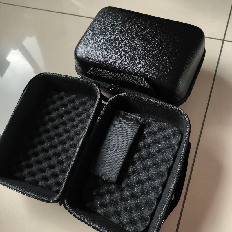 Portable EVA Fishing Reel Hard Case Waterproof Shockproof Storage Bag Protective Pouch for Spinning Casting Baitcasting Fishing
Portable EVA Fishing Reel Hard Case Waterproof Shockproof Storage Bag Protective Pouch for Spinning Casting Baitcasting Fishing