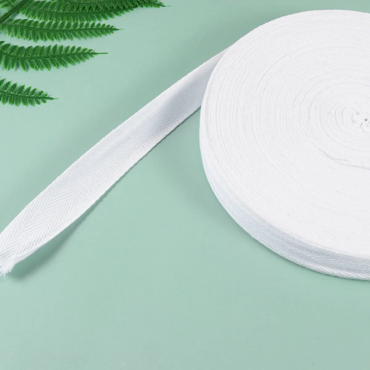 1 Roll Wide Cotton Ribbon 2.5cm X 45M Solid White Fabric for Gift Wrapping Wedding Decoration DIY Crafts Clothing Accessories
1 Roll Wide Cotton Ribbon 2.5cm X 45M Solid White Fabric for Gift Wrapping Wedding Decoration DIY Crafts Clothing Accessories