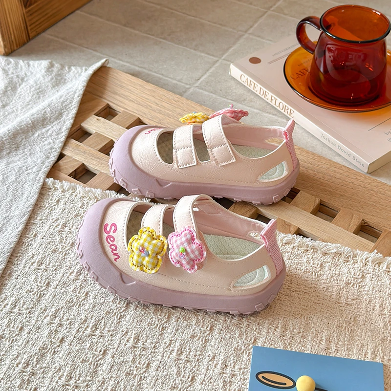 Girls Cute Flower Decor Sport Sandals Kids Sweet Gingham Plaid Flower Closed Toe Anti-collision Thick Sole Summer Shoes Casual
Girls Cute Flower Decor Sport Sandals Kids Sweet Gingham Plaid Flower Closed Toe Anti-collision Thick Sole Summer Shoes Casual