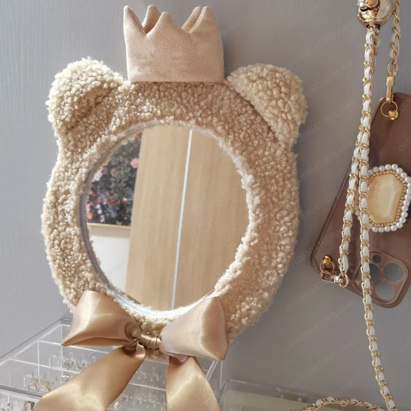Korean Ins Bear Crown Mirror, Safety Seat Mirror, Store Decoration MirroR
Korean Ins Bear Crown Mirror, Safety Seat Mirror, Store Decoration MirroR