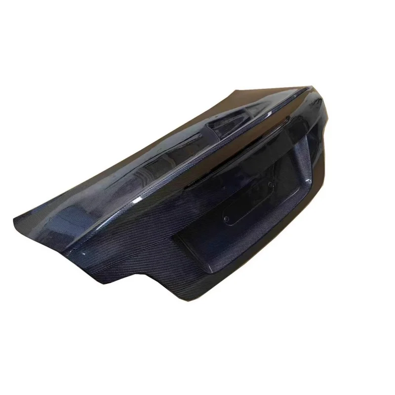 Задняя крышка из углеродного волокна для BMW E82 E87 E888, модифицированная новая стильная крышка багажника, автомобильные аксессуары
Задняя крышка из углеродного волокна для BMW E82 E87 E888, модифицированная новая стильная крышка багажника, автомобильные аксессуары