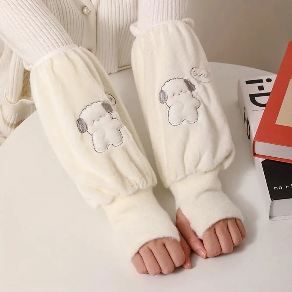 Новые теплые рукава 2 в 1, сохраняющие тепло, устойчивые к пятнам защитные рукава, флисовые перчатки с рисунком собаки для холодной погоды
Новые теплые рукава 2 в 1, сохраняющие тепло, устойчивые к пятнам защитные рукава, флисовые перчатки с рисунком собаки для холодной погоды