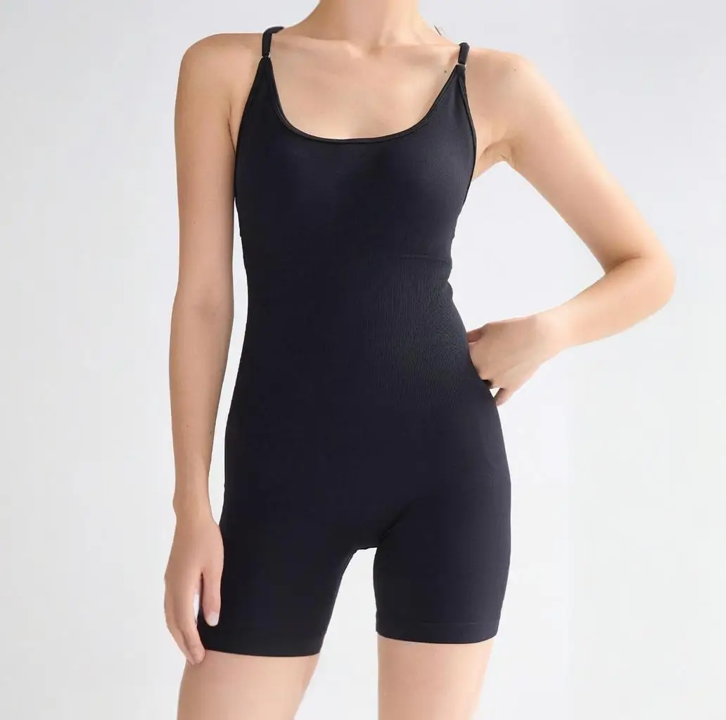 Vest Yoga Set Women's Seamless Jumpsuit Sexy Buttocks Sports One-piece Fitness Suit Backless Bodysuit Sets Gym Clothing
Vest Yoga Set Women's Seamless Jumpsuit Sexy Buttocks Sports One-piece Fitness Suit Backless Bodysuit Sets Gym Clothing