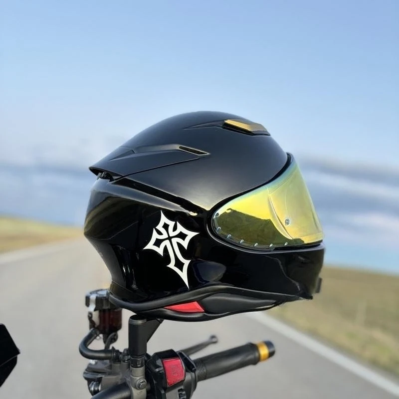 1PC Creative Cross Pattern Motorcycle Stickers Waterproof Vinyl Decals for Racing Helmet Motorbike Fuel Tank Fairing Scooter
1PC Creative Cross Pattern Motorcycle Stickers Waterproof Vinyl Decals for Racing Helmet Motorbike Fuel Tank Fairing Scooter