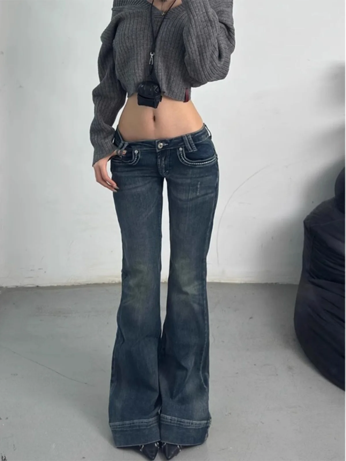 American Style Spicy Girl Low Waist Tight Jeans Flared Pants Women Spring Autumn Small Size Faded Washed Floor-Length Pants
American Style Spicy Girl Low Waist Tight Jeans Flared Pants Women Spring Autumn Small Size Faded Washed Floor-Length Pants
