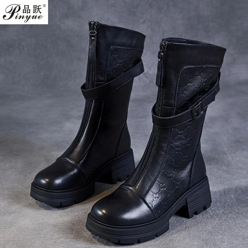 Women Genuine leather Biker Boots Fashion Belt Buckle Ladies Elegant Platform Long Pipe Booties Casual Women's Knee High Booties
Women Genuine leather Biker Boots Fashion Belt Buckle Ladies Elegant Platform Long Pipe Booties Casual Women's Knee High Booties