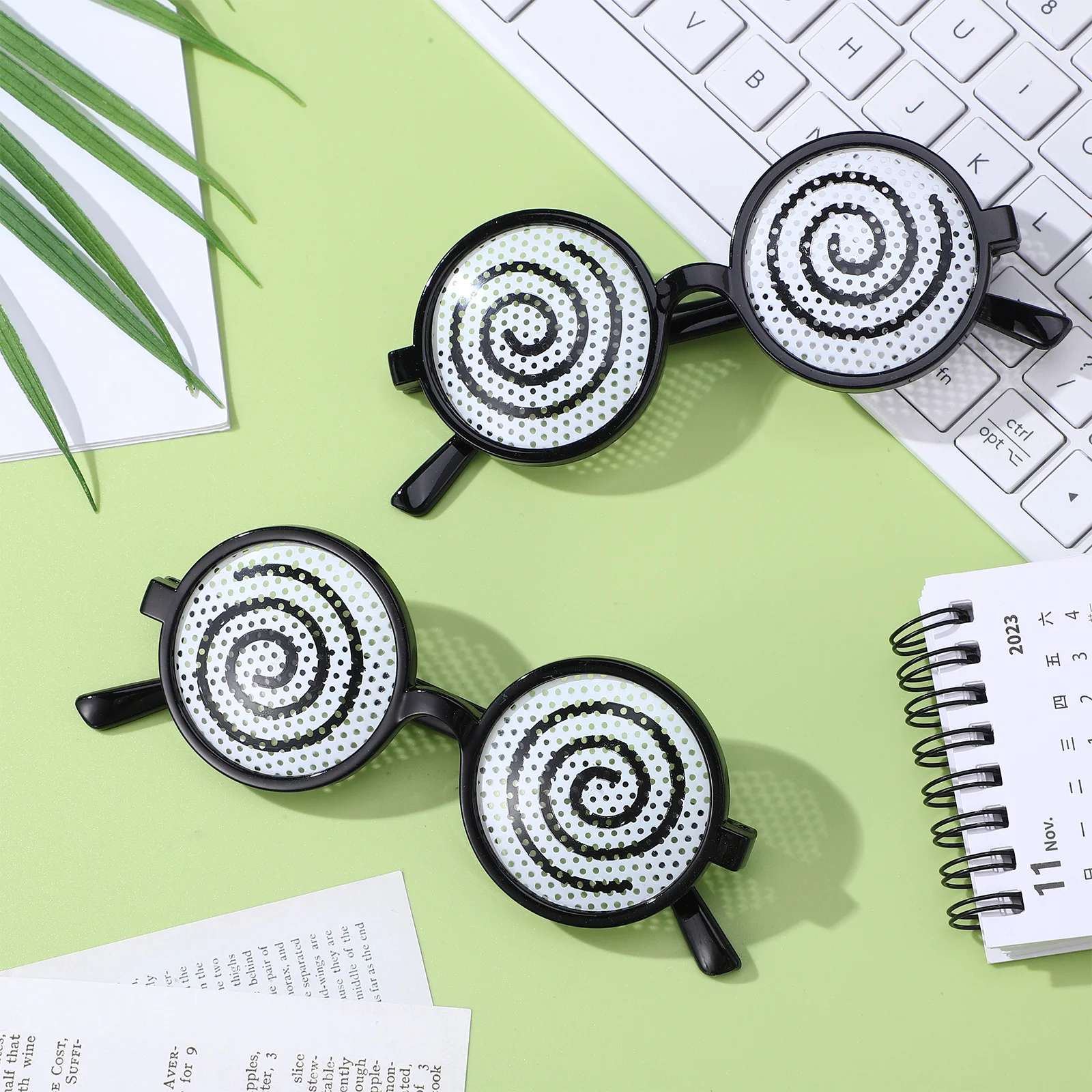 4 pcs Round Frame Fun Glasses Lightweight Party Photo Props For Kids Women Novelty Eyeglasses Creative Party Supplies
4 pcs Round Frame Fun Glasses Lightweight Party Photo Props For Kids Women Novelty Eyeglasses Creative Party Supplies