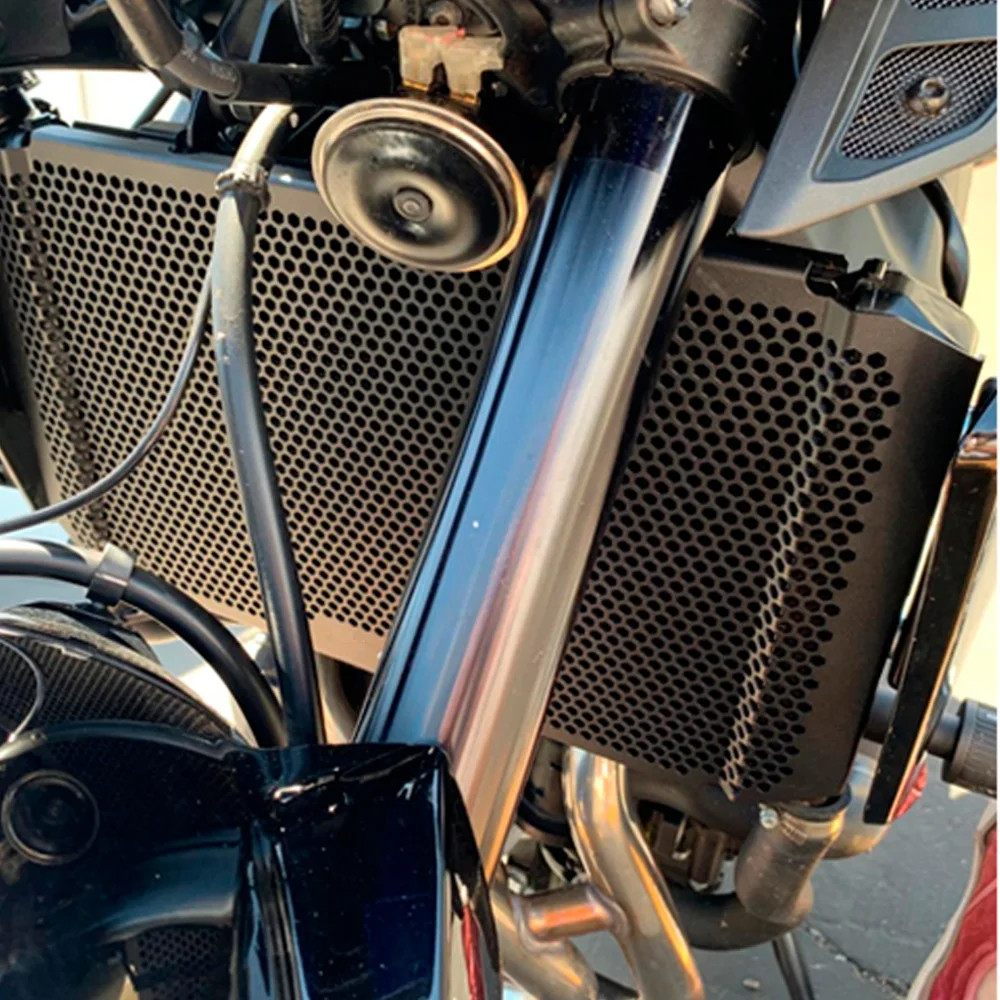 Для YAMAHA FZ-09 FZ09 MT09 XSR900 XS R900 MT-09 SP Tracer 900 2018 2019 Защитная крышка радиатора мотоцикла
Для YAMAHA FZ-09 FZ09 MT09 XSR900 XS R900 MT-09 SP Tracer 900 2018 2019 Защитная крышка радиатора мотоцикла