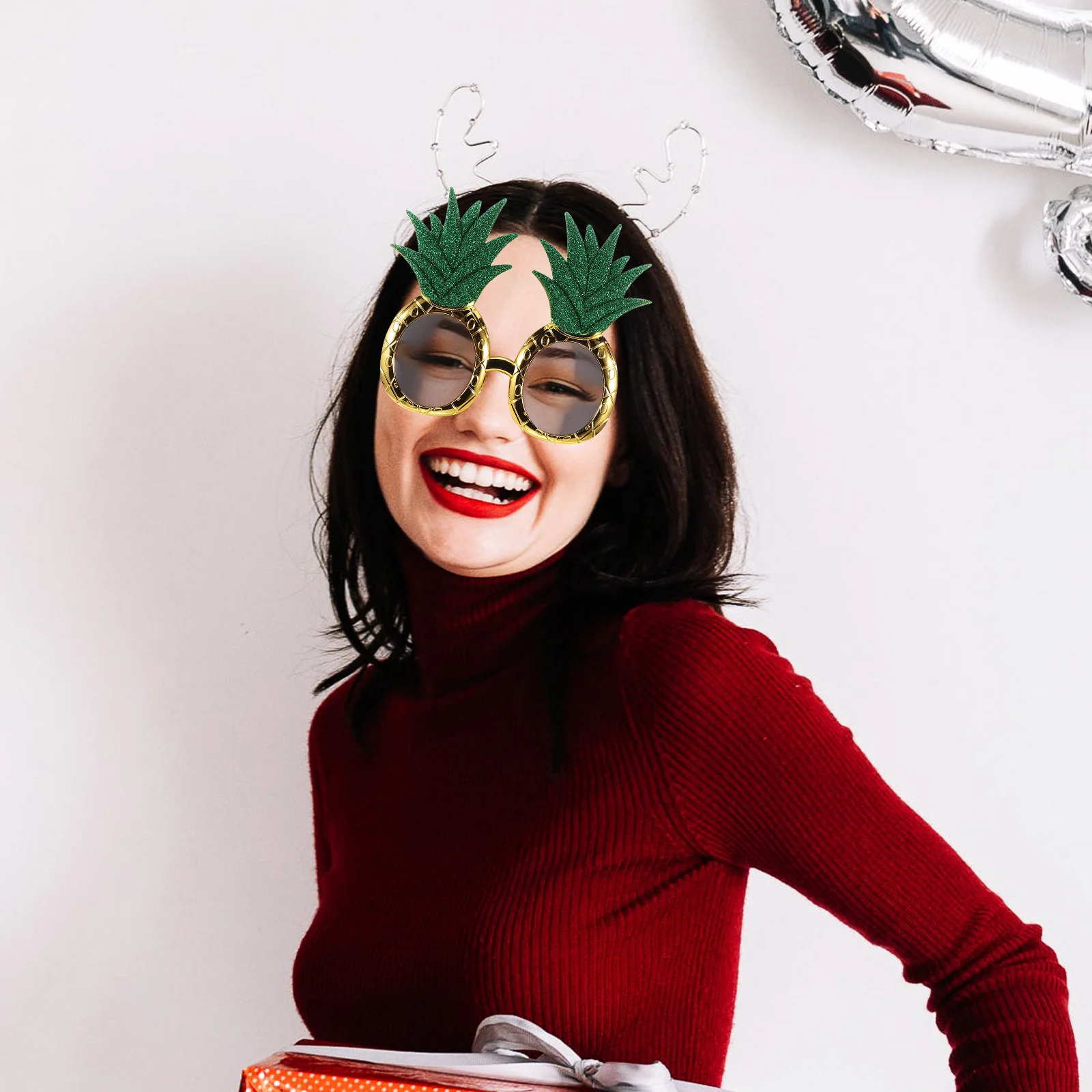 2Pcs Pineapple Sunglasses Hawaiian Novelty Funny Party Glasses Summer Beach Luau Birthday Photo Booth Props Novelty Sunglasses
2Pcs Pineapple Sunglasses Hawaiian Novelty Funny Party Glasses Summer Beach Luau Birthday Photo Booth Props Novelty Sunglasses