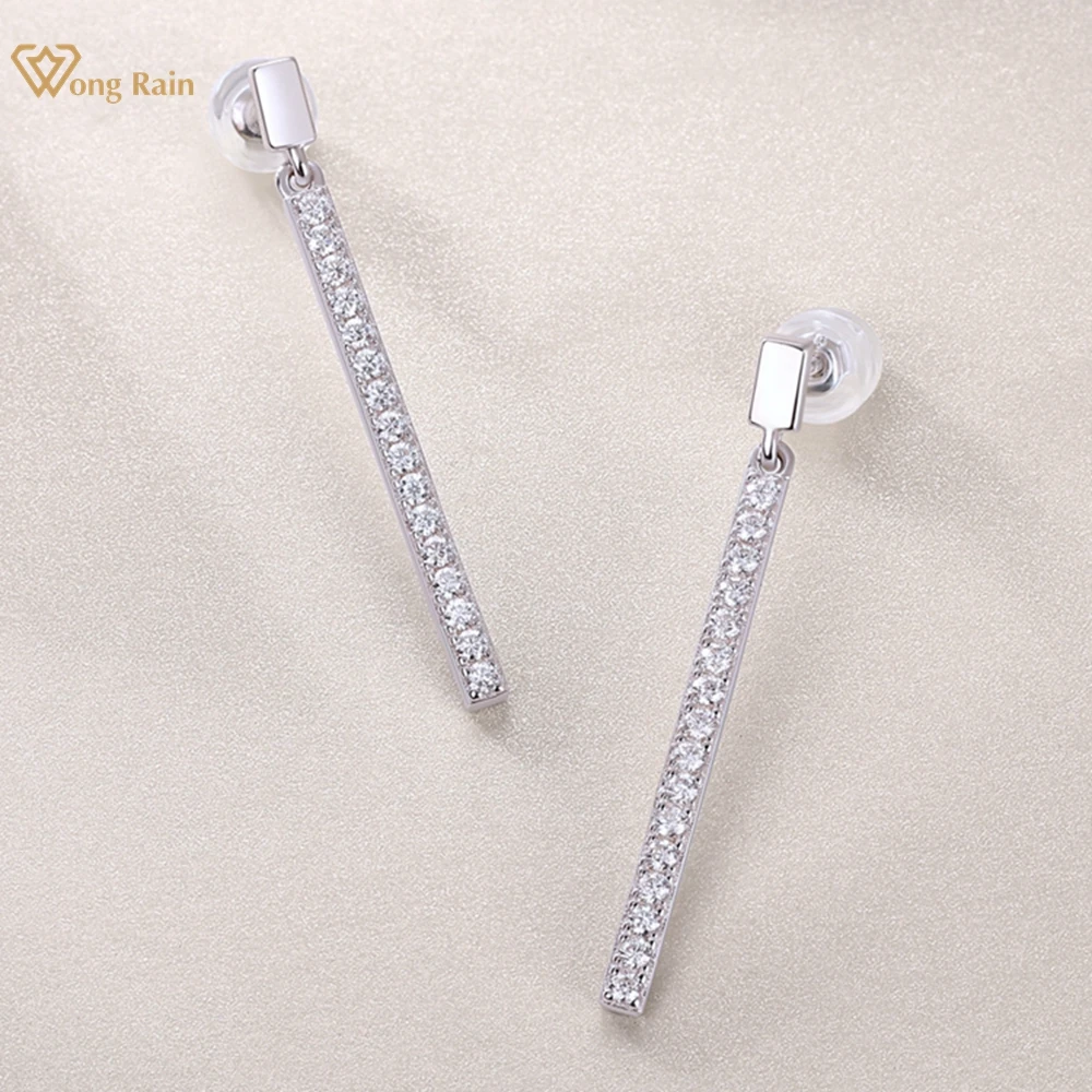 Wong Rain 100% 925 Sterling Silver VVS1 3EX D Color Real Moissanite Diamond Gems Elegant Drop Earrings Fine Jewelry Wholesale
Wong Rain 100% 925 Sterling Silver VVS1 3EX D Color Real Moissanite Diamond Gems Elegant Drop Earrings Fine Jewelry Wholesale