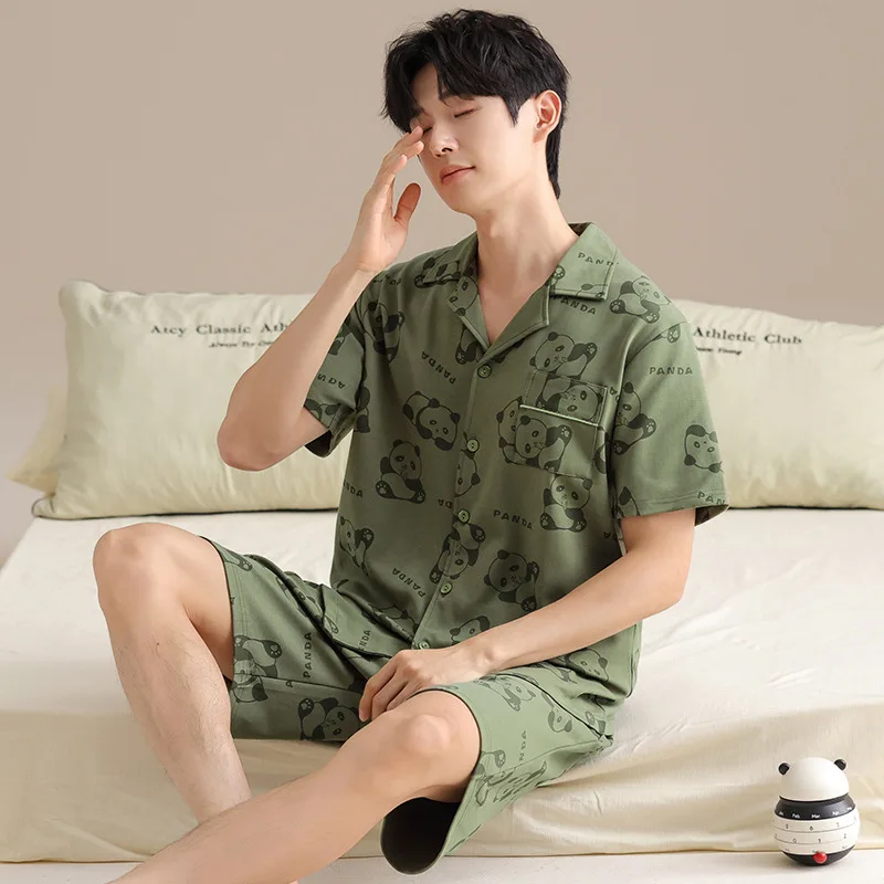Summer New Cotton Man Green Panda Print Pajamas 2 Pcs Shirt&shorts Nightwear Turn-Down Collar Casual Home Wear Sleepwear
Summer New Cotton Man Green Panda Print Pajamas 2 Pcs Shirt&shorts Nightwear Turn-Down Collar Casual Home Wear Sleepwear