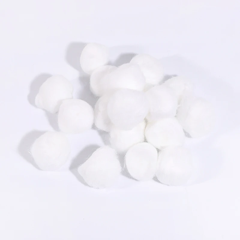 Мягкие и впитывающие ватные шарики 0,5 г.
Мягкие и впитывающие ватные шарики 0,5 г.