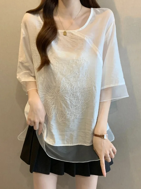 Summer New plus Size Women's Shirt Chiffon Short Sleeve Patchwork Mesh Shoulder Bridesmaid Korean Style Commute Wind Loose Fit
Summer New plus Size Women's Shirt Chiffon Short Sleeve Patchwork Mesh Shoulder Bridesmaid Korean Style Commute Wind Loose Fit