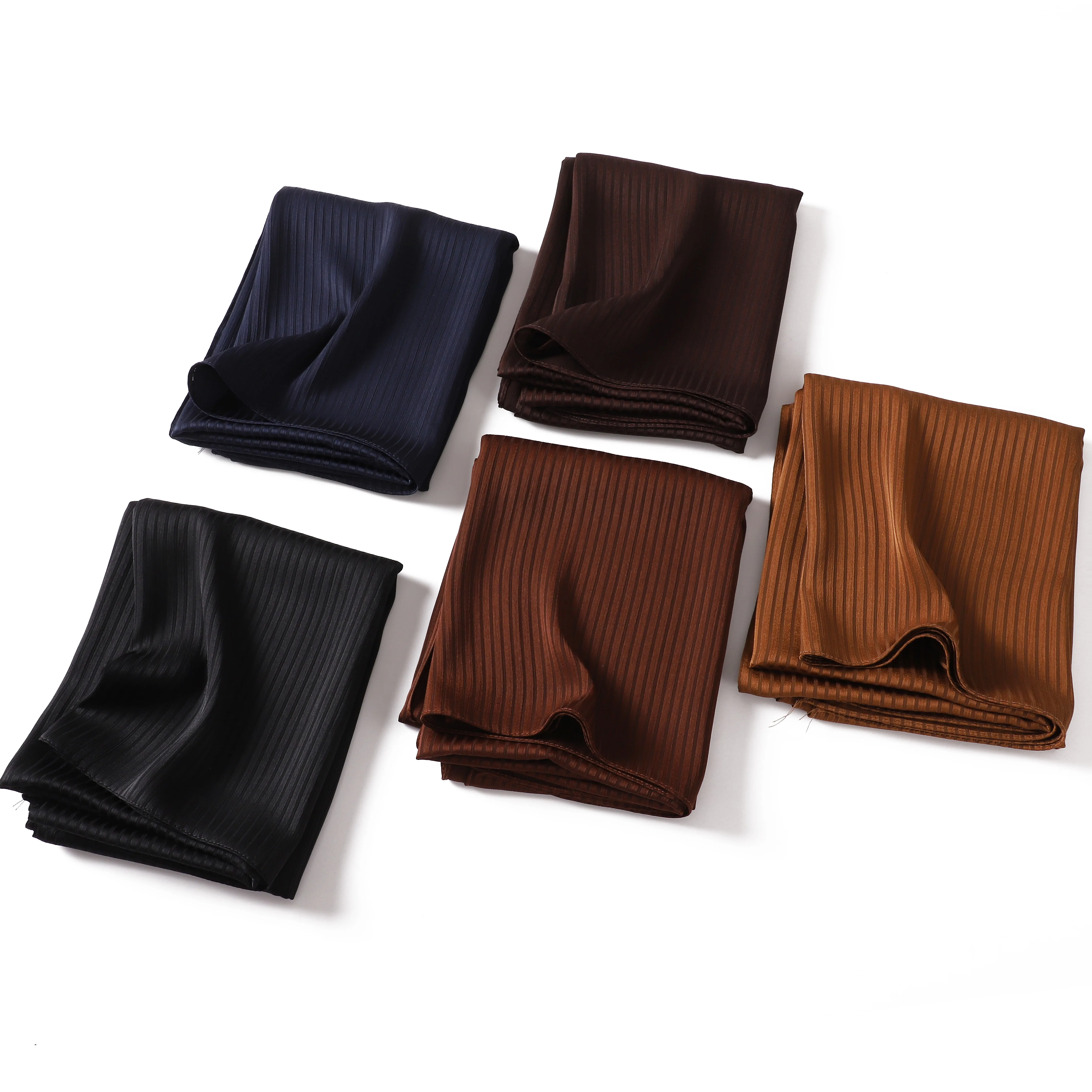 High Quality Knitted Ribbed Hijab Headscarf Solid Color Striped Breathable Soft Long Scarf Women Shawl Muslim Scarves Head Wraps
High Quality Knitted Ribbed Hijab Headscarf Solid Color Striped Breathable Soft Long Scarf Women Shawl Muslim Scarves Head Wraps