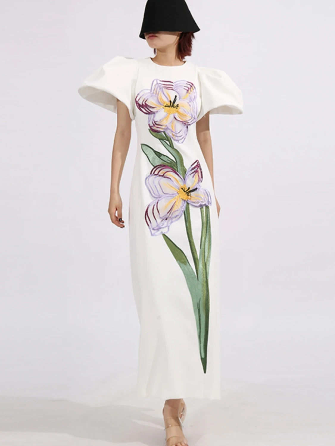 Elegant Patchwork Embroidered Slim Fit Qipao Dress Short Sleeve Bubble Sleeve round Neck Summer New Style Refreshing Split
Elegant Patchwork Embroidered Slim Fit Qipao Dress Short Sleeve Bubble Sleeve round Neck Summer New Style Refreshing Split
