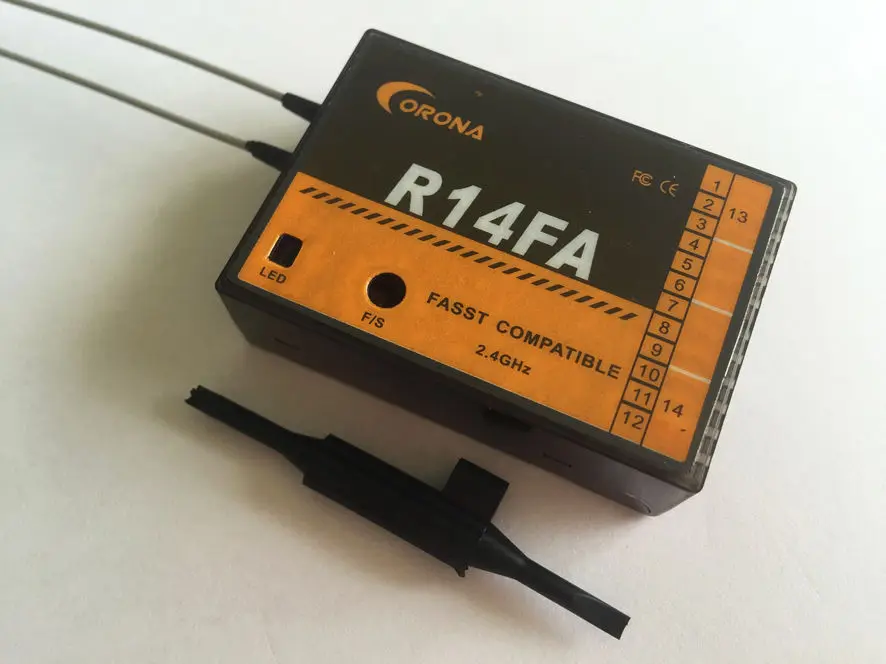 R14FA FASST Compatible 2.4Ghz 14Ch Receiver For FUTABA Transmitter 12FG
R14FA FASST Compatible 2.4Ghz 14Ch Receiver For FUTABA Transmitter 12FG
