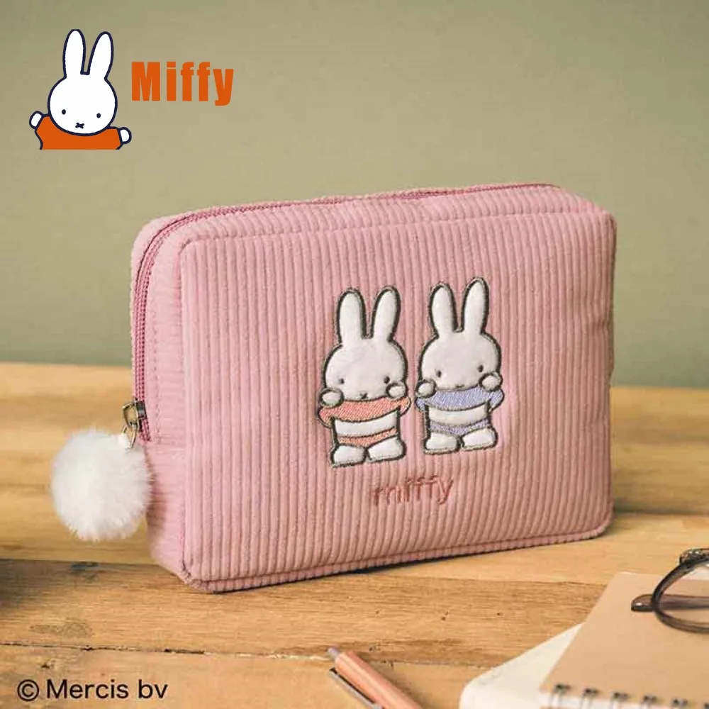 Kawaii Miffy Corduroy Pouch Cute Rabbit Embroidered Zipper Bag Soft Pink Compact Cosmetic Organizer Travel Makeup Bag Girl Gift
Kawaii Miffy Corduroy Pouch Cute Rabbit Embroidered Zipper Bag Soft Pink Compact Cosmetic Organizer Travel Makeup Bag Girl Gift