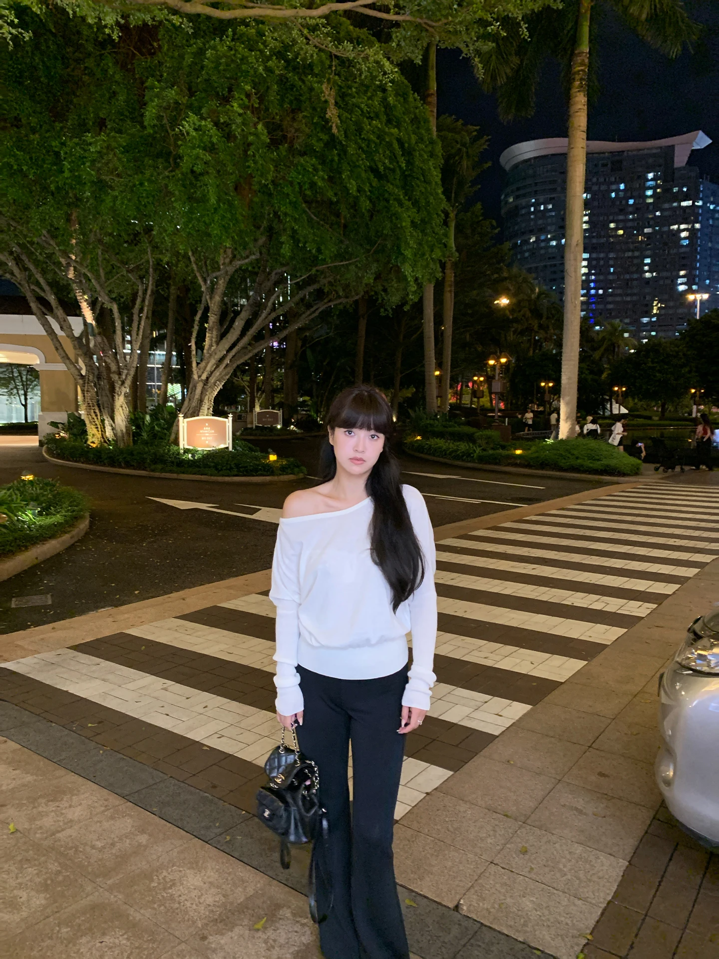 BABYSISTER Early Winter Soft Knitted Top oulder Bared Long Sve Loose Fit Inner And Outer Wear Wool Blend Cleanfit Sle
BABYSISTER Early Winter Soft Knitted Top oulder Bared Long Sve Loose Fit Inner And Outer Wear Wool Blend Cleanfit Sle