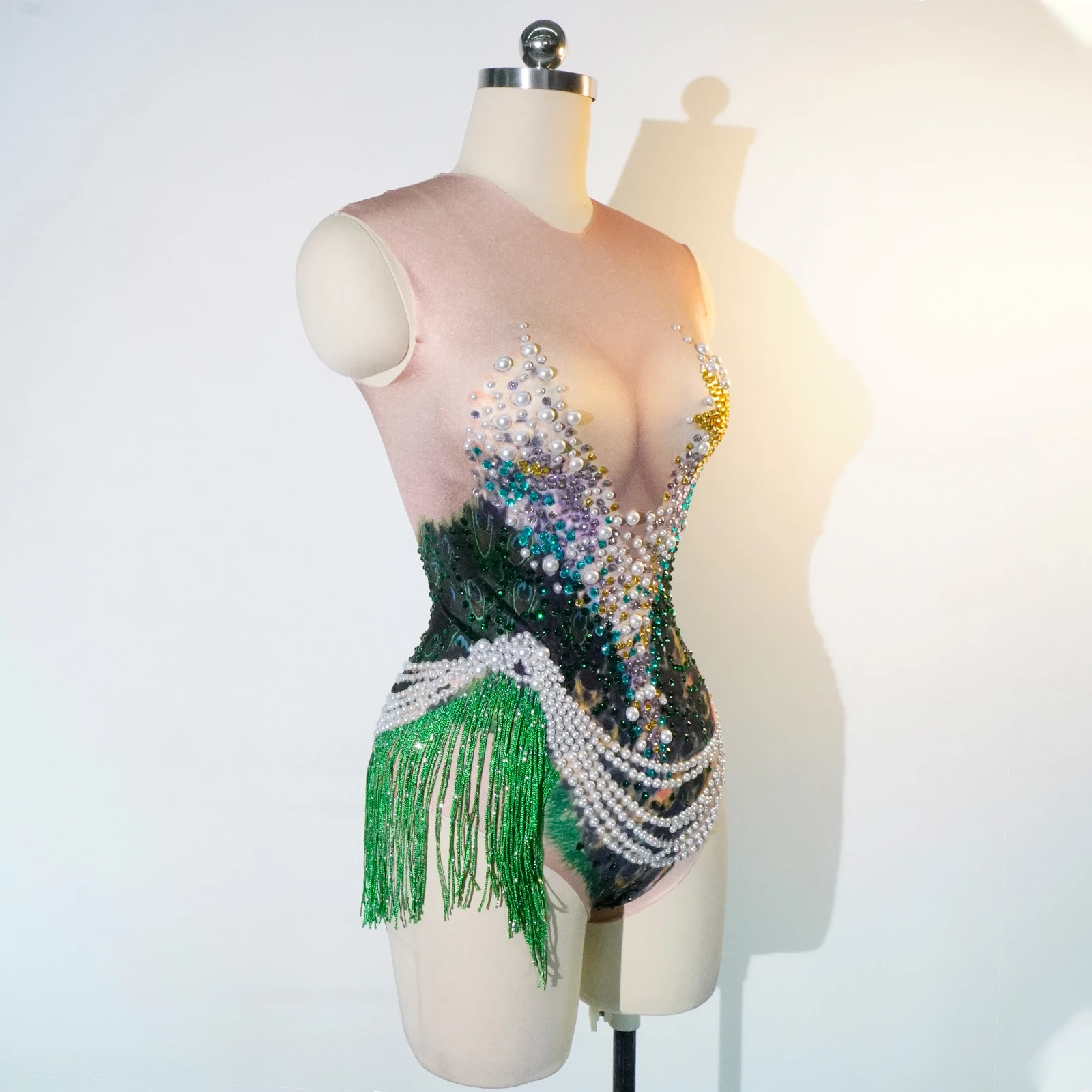 glitter rhinestone bodysuit Stage outfit pearl Tassel silver bar club Singer green Leotard women Celebrate show pole dance Wear
glitter rhinestone bodysuit Stage outfit pearl Tassel silver bar club Singer green Leotard women Celebrate show pole dance Wear