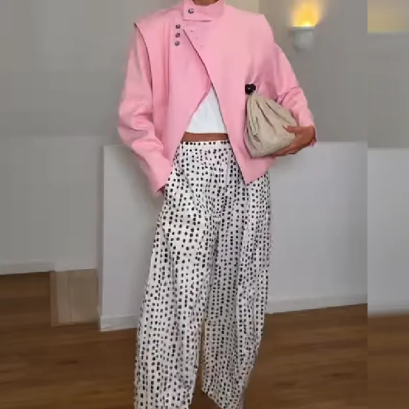 Casual Women Jacket High Neck Sweet Style Asymmetric Button Accent Cropped Long Sleeve Top Lady's 2026 New Daily Short Coat
Casual Women Jacket High Neck Sweet Style Asymmetric Button Accent Cropped Long Sleeve Top Lady's 2026 New Daily Short Coat