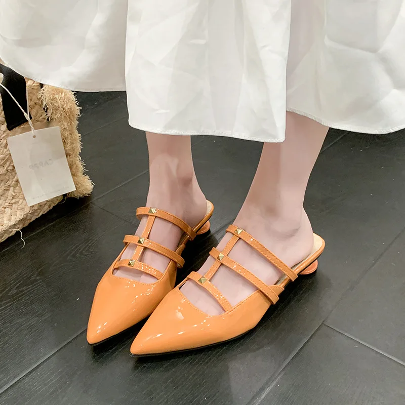 French Pointed-toe Low-heeled Women's Shoes,2026 Spring/summer New Style,Niche Shallow-heel Platform Half-toe Slippers for Women
French Pointed-toe Low-heeled Women's Shoes,2026 Spring/summer New Style,Niche Shallow-heel Platform Half-toe Slippers for Women