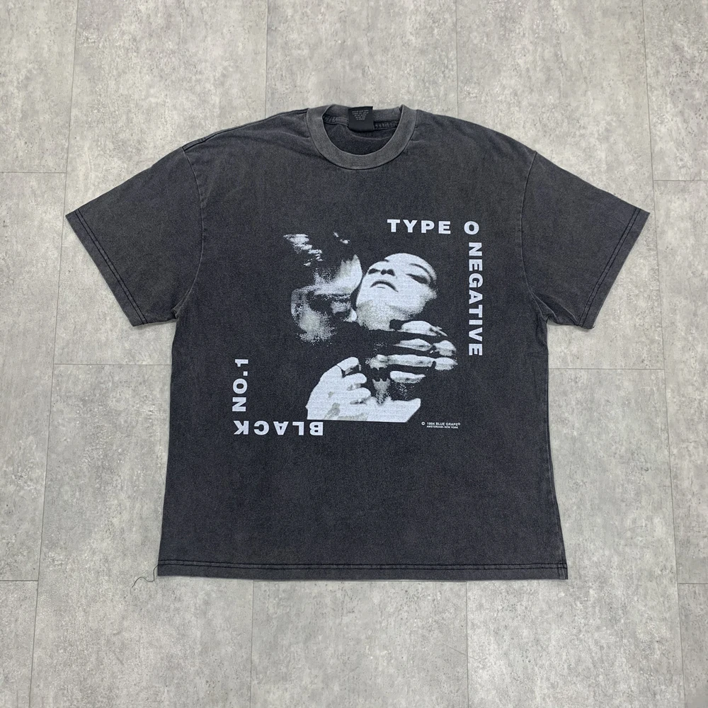 Yao Fashion Kanye Streetwear HipHop Unisex Tee Short Sleeve Baggy Casual Vintage Cotton Y2k Band Punk Rock Roll T Shirt For Men
Yao Fashion Kanye Streetwear HipHop Unisex Tee Short Sleeve Baggy Casual Vintage Cotton Y2k Band Punk Rock Roll T Shirt For Men
