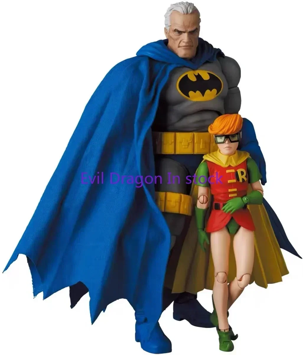 In Stock 100% Original Mafex BATMAN BLUE ROBIN The Dark Knight Returns Reprint in Stock Anime Action Collection Figures
In Stock 100% Original Mafex BATMAN BLUE ROBIN The Dark Knight Returns Reprint in Stock Anime Action Collection Figures