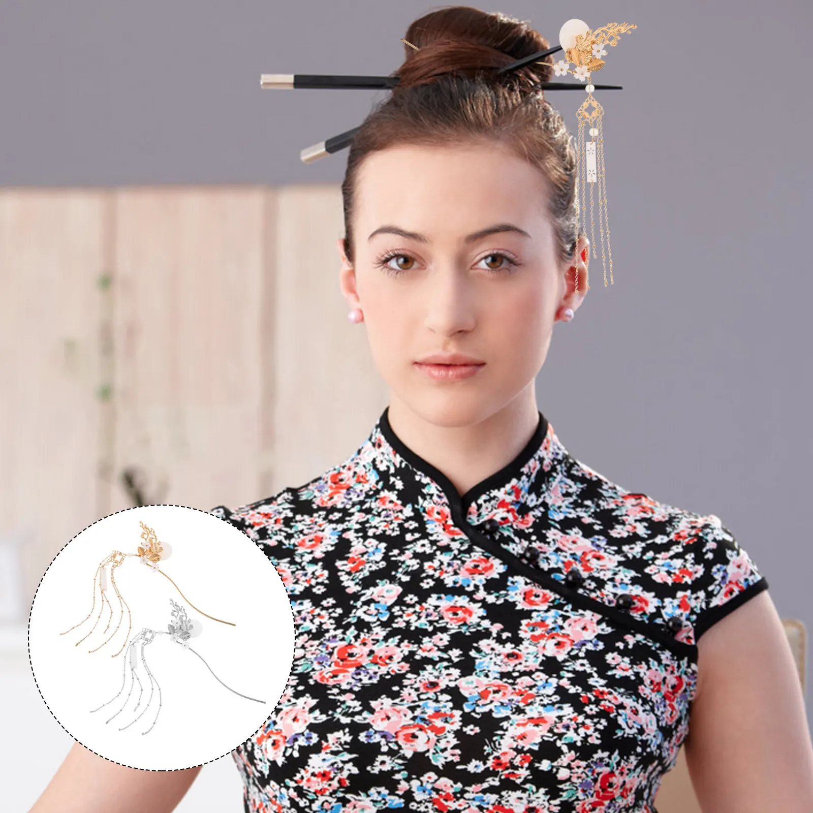 2 шт. китайских ретро-заколок для волос с цветочным узором и подвесками-кисточками, металлические, из смолы, аксессуары для волос в стиле Ханьфу для женщин, традиционные китайские
2 шт. китайских ретро-заколок для волос с цветочным узором и подвесками-кисточками, металлические, из смолы, аксессуары для волос в стиле Ханьфу для женщин, традиционные китайские